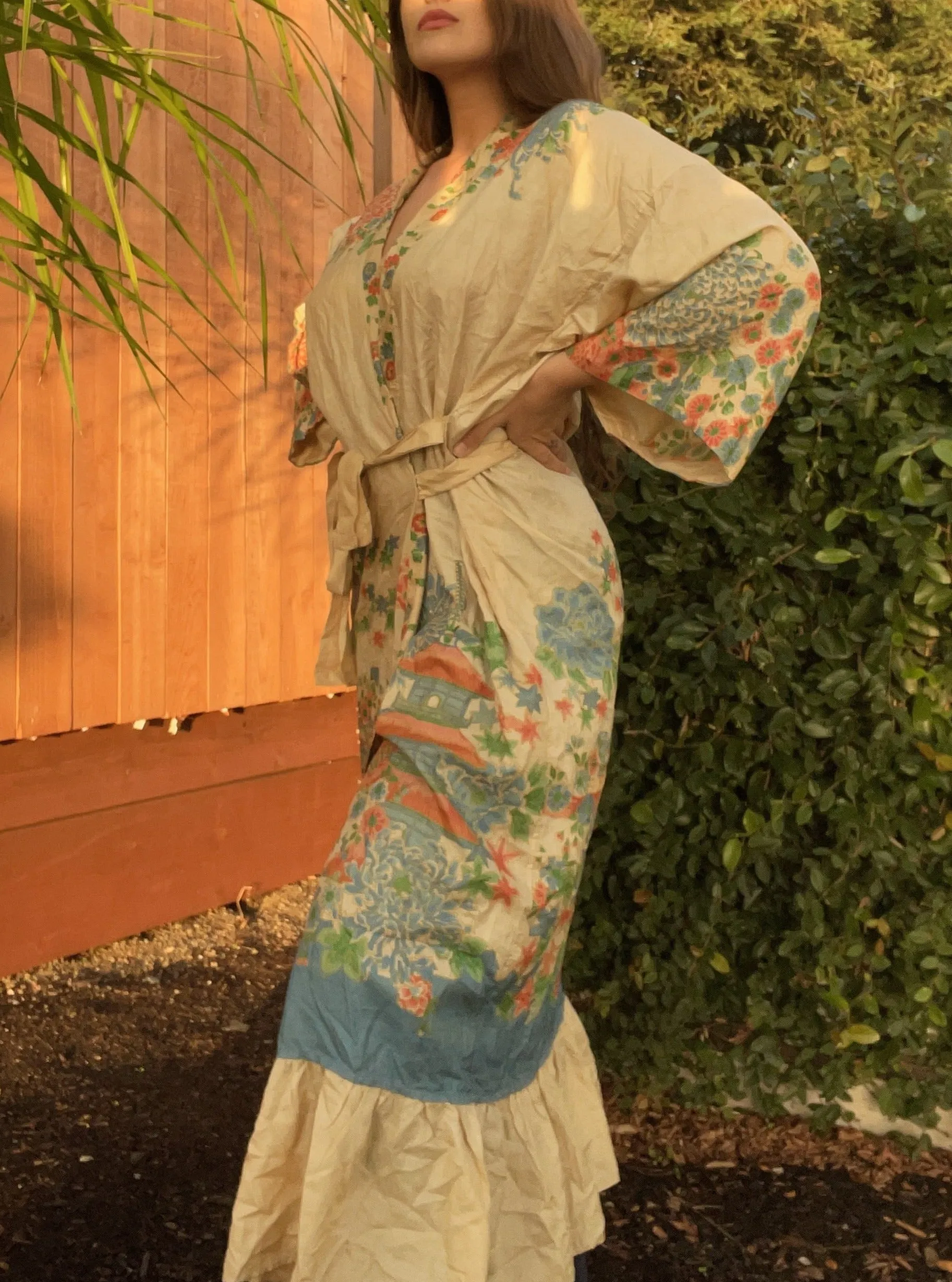 1920s Japanese Pongee Silk Full Length Tie Front Robe OS