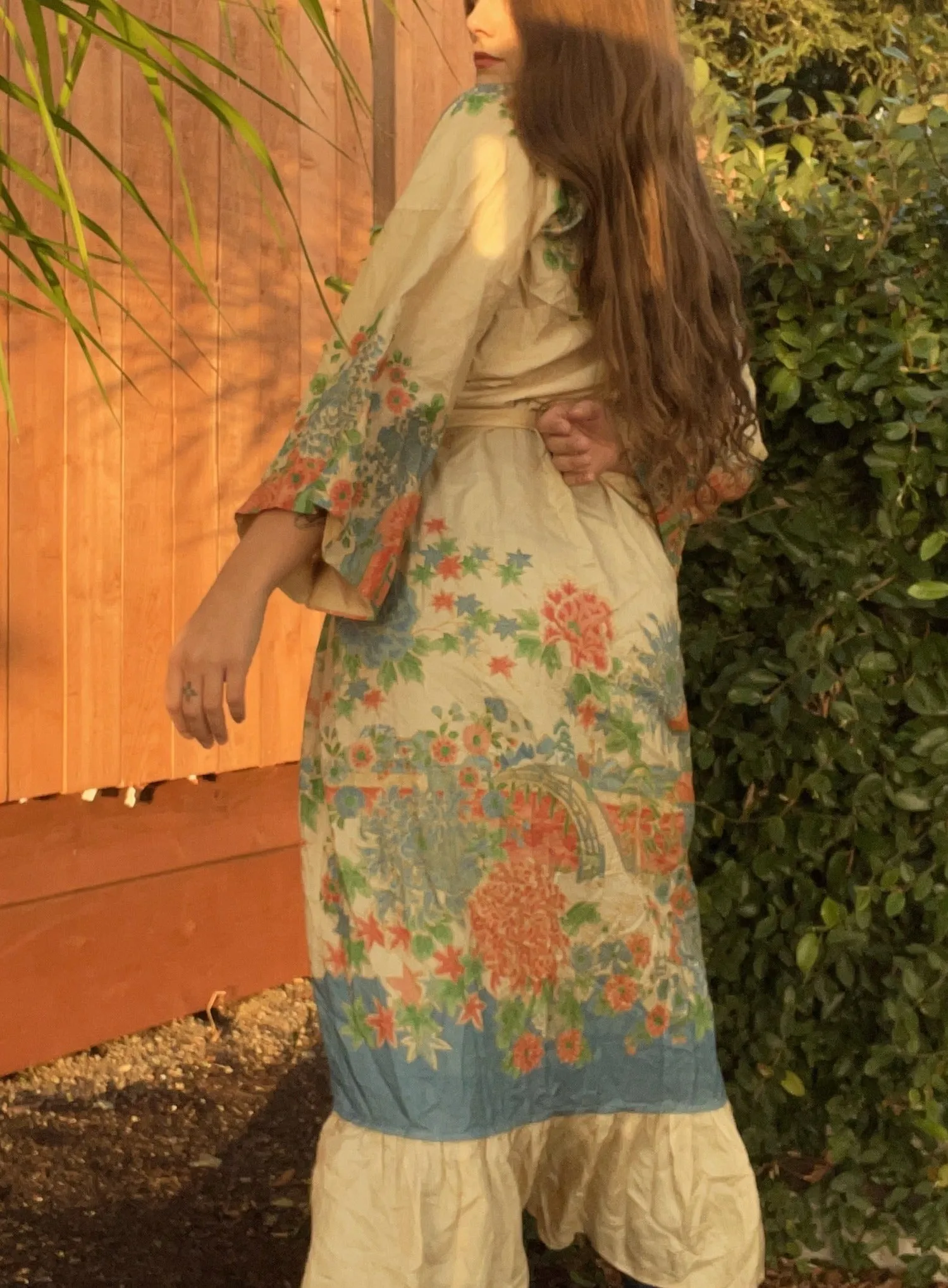 1920s Japanese Pongee Silk Full Length Tie Front Robe OS