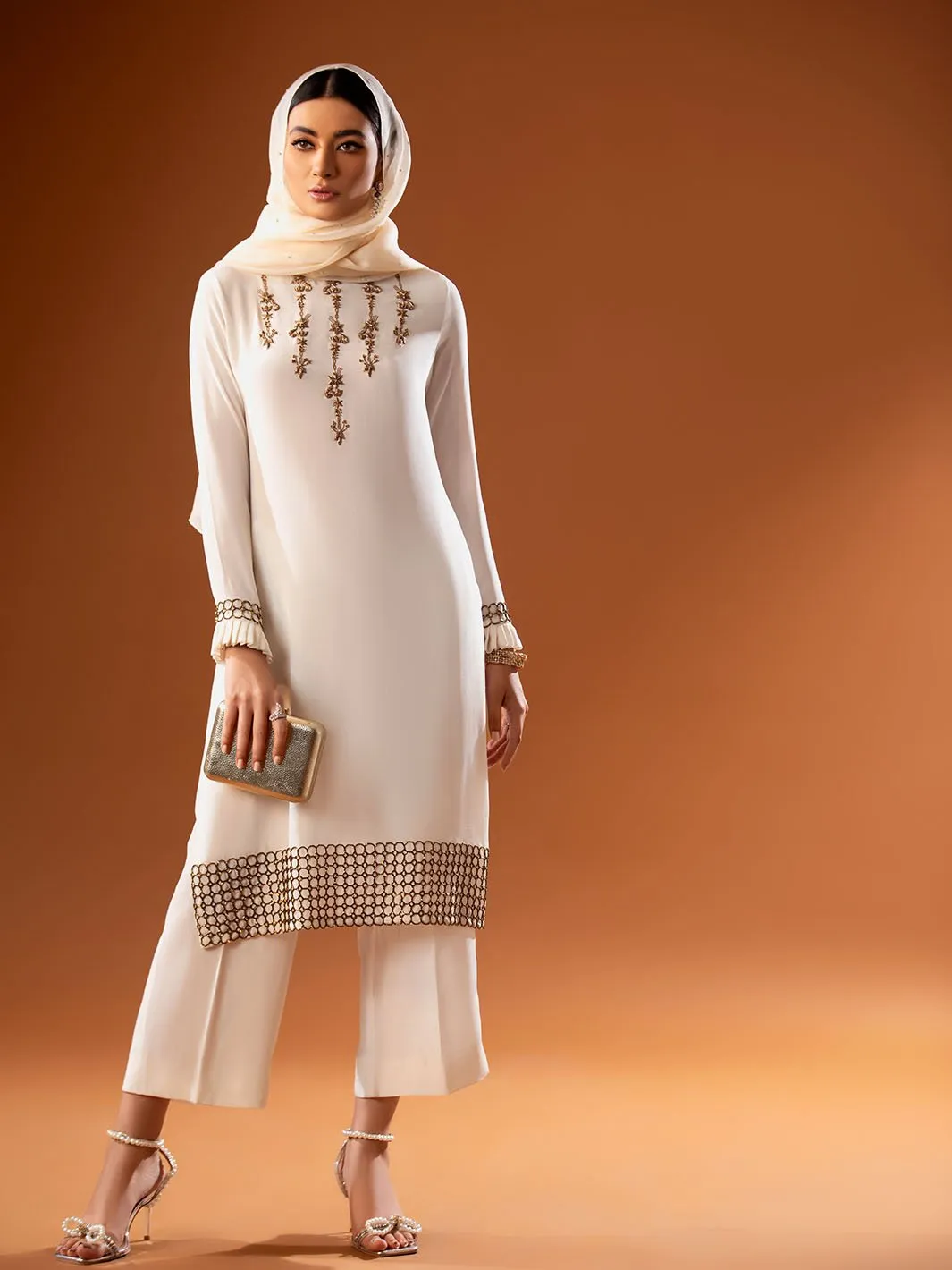 Ameera | Mohtaram NUUR Luxury PRET Collection 2022 | Stitched Silk Suits