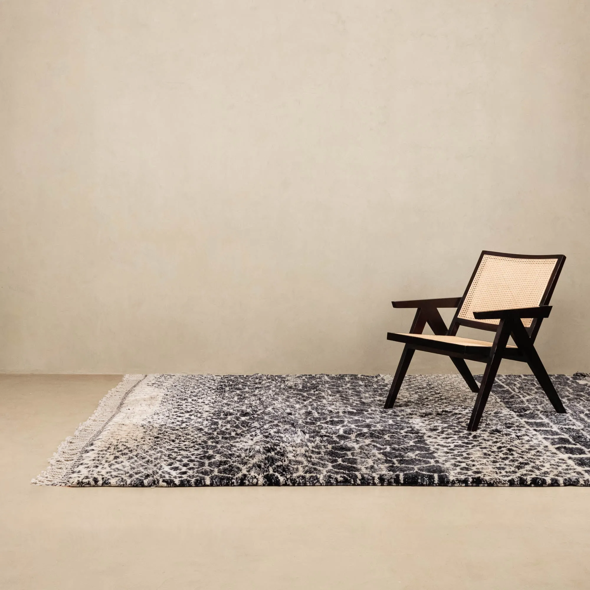 Black Mamba - Luxury Shag Moroccan Rug