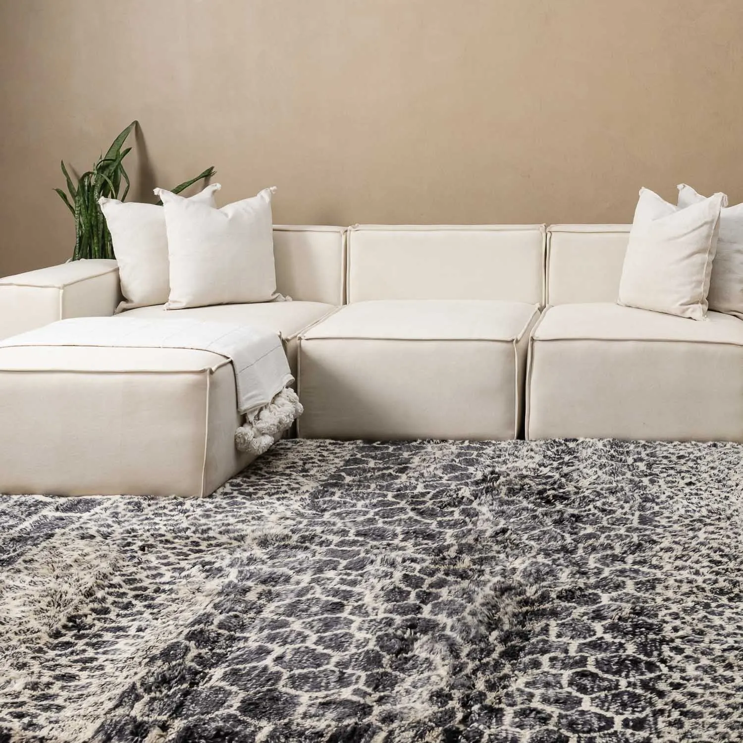 Black Mamba - Luxury Shag Moroccan Rug