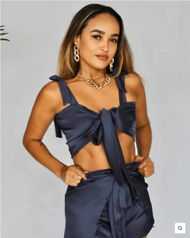 Bow Top