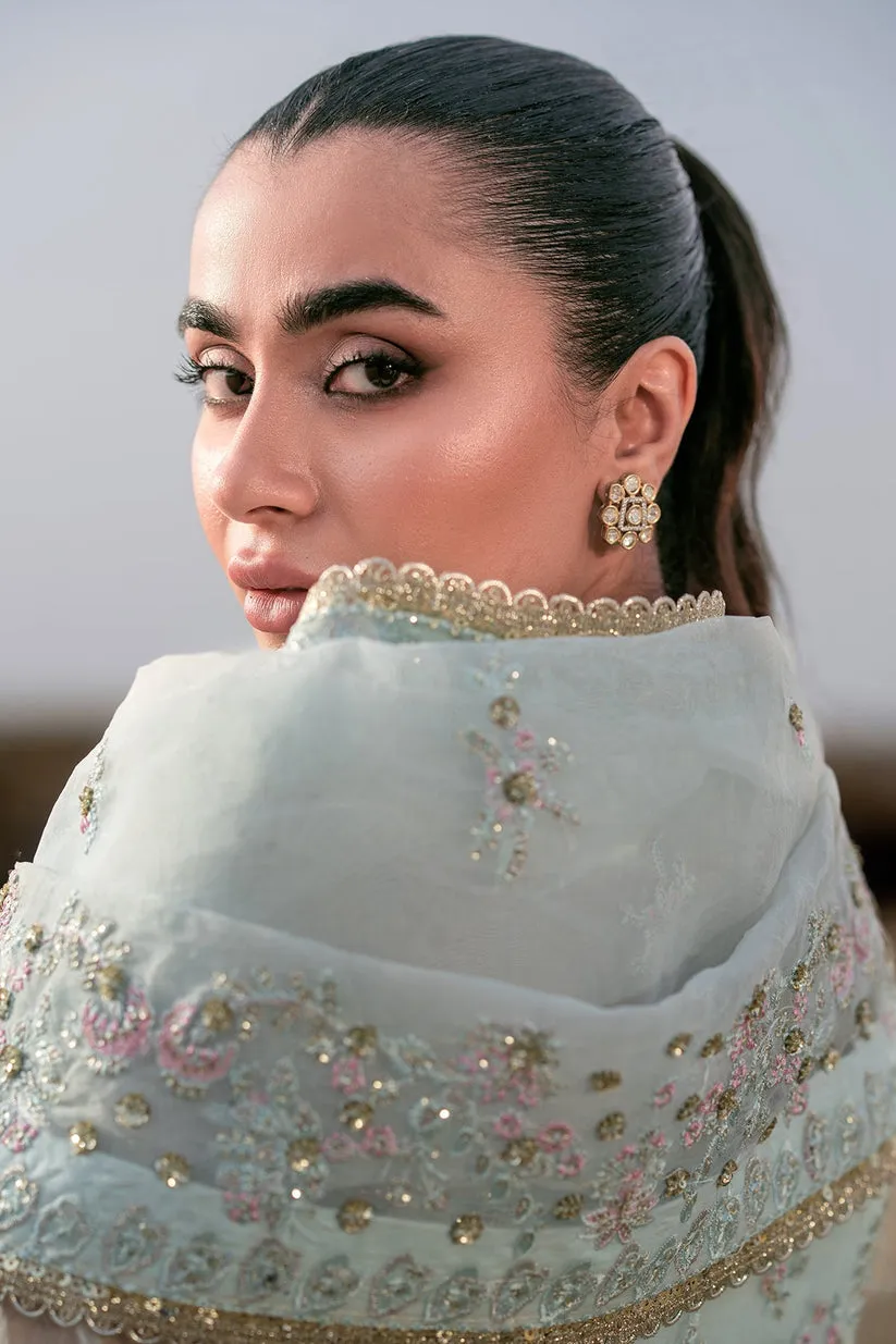 EMAAN ADEEL | REVEUSE Wedding Formals | LUNYA