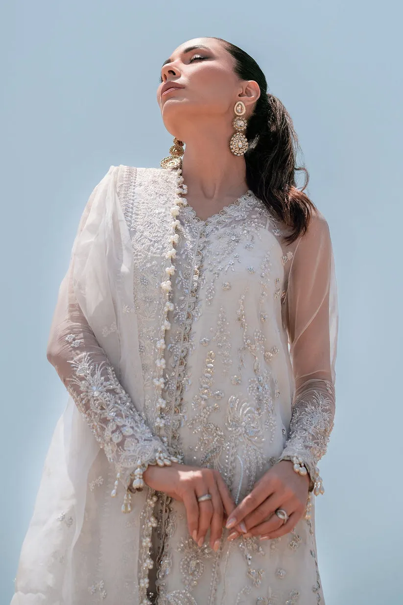 EMAAN ADEEL | REVEUSE Wedding Formals | NOVA