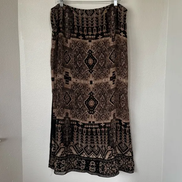 EMANUEL UNGARO VTG 16 14 L 100% Silk Geo Print Skirt • Lined • Long Maxi Length