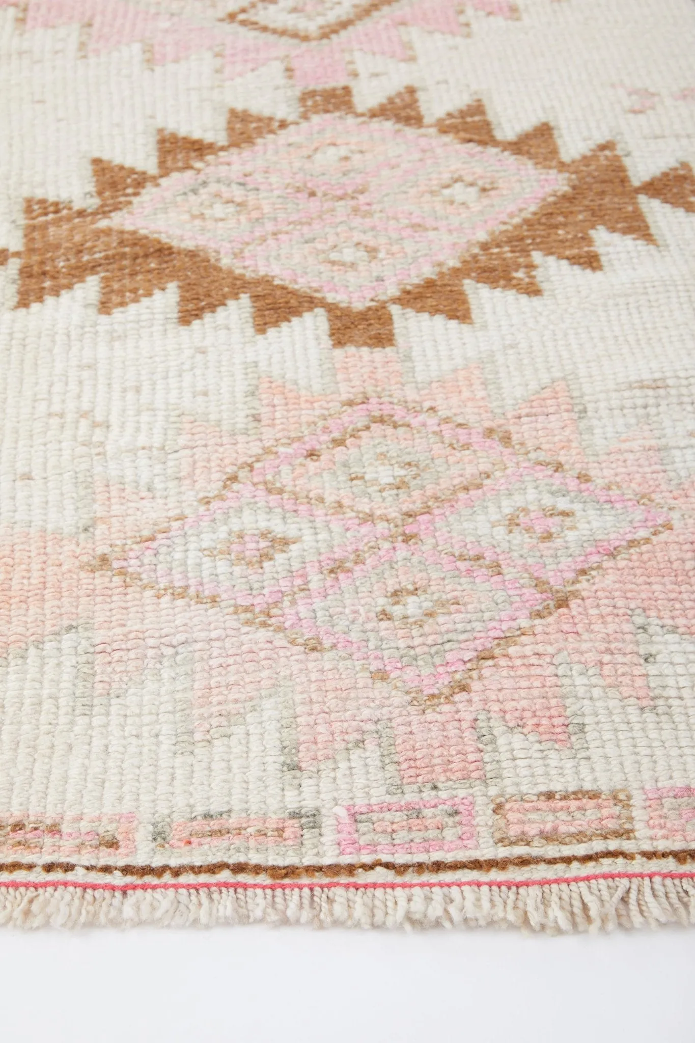 'Faye' Rare Vintage Turkish Runner- 2'6.5'' x 10'2''