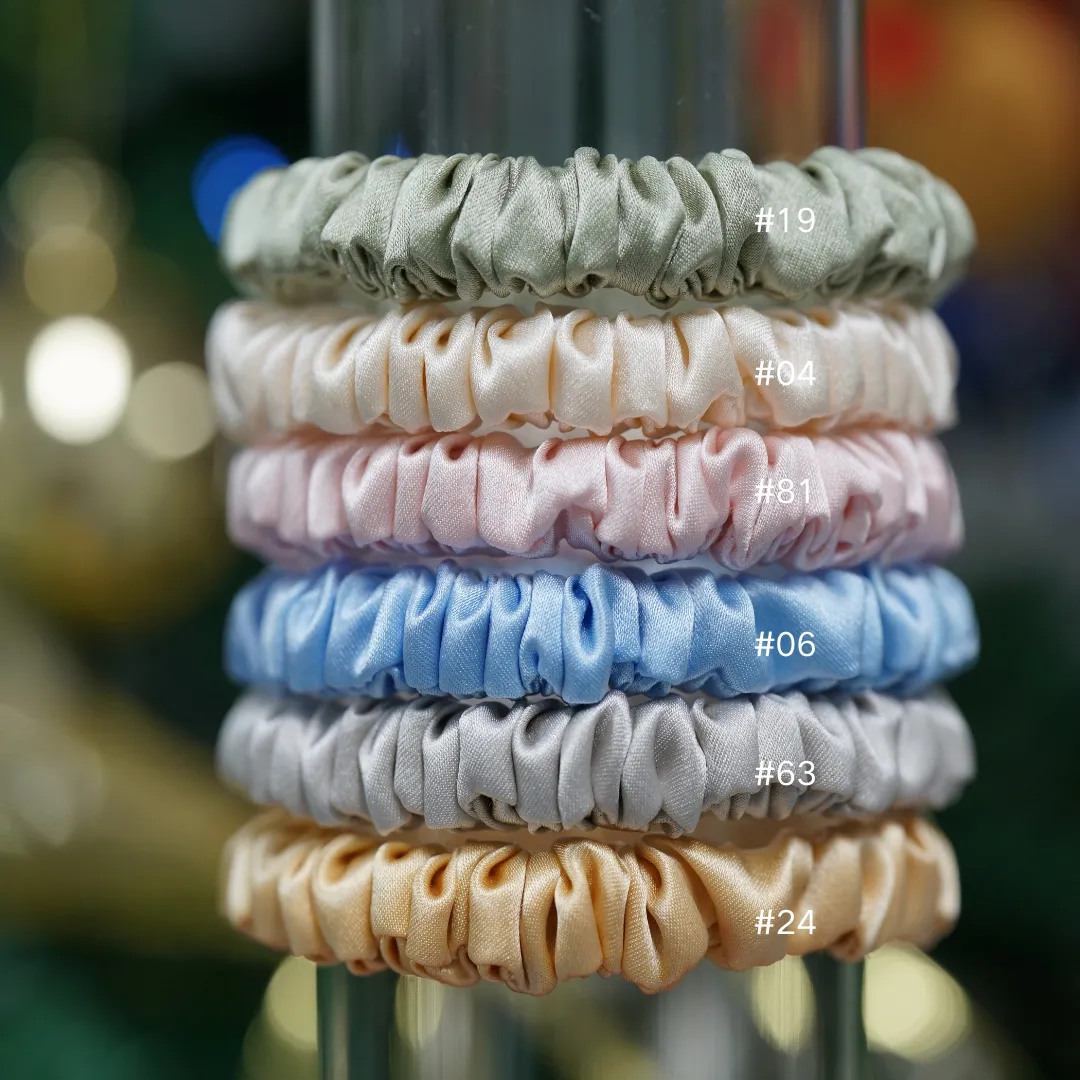 Golden silk scrunchies mini