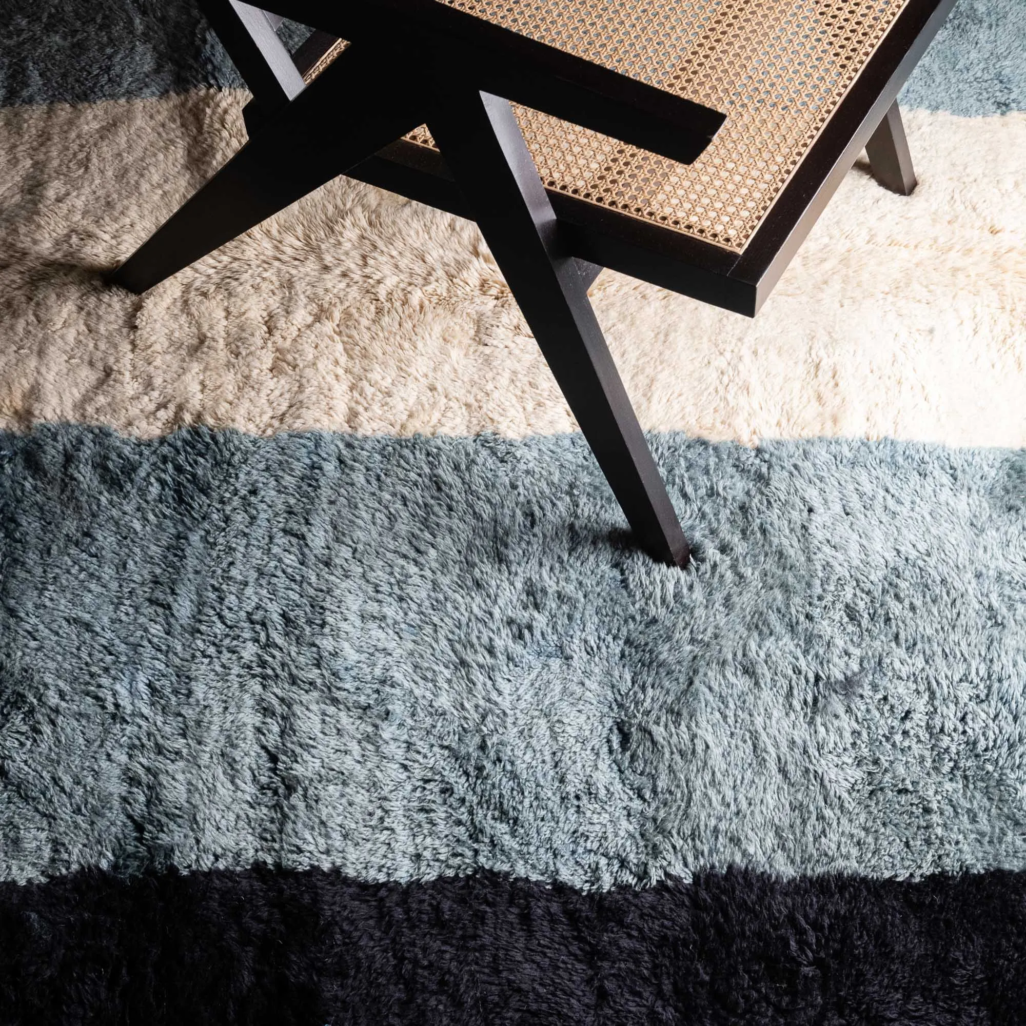Grande Arche Round - Luxury Shag Moroccan Rug