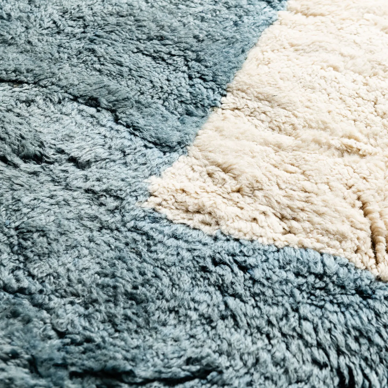 Grande Arche Round - Luxury Shag Moroccan Rug
