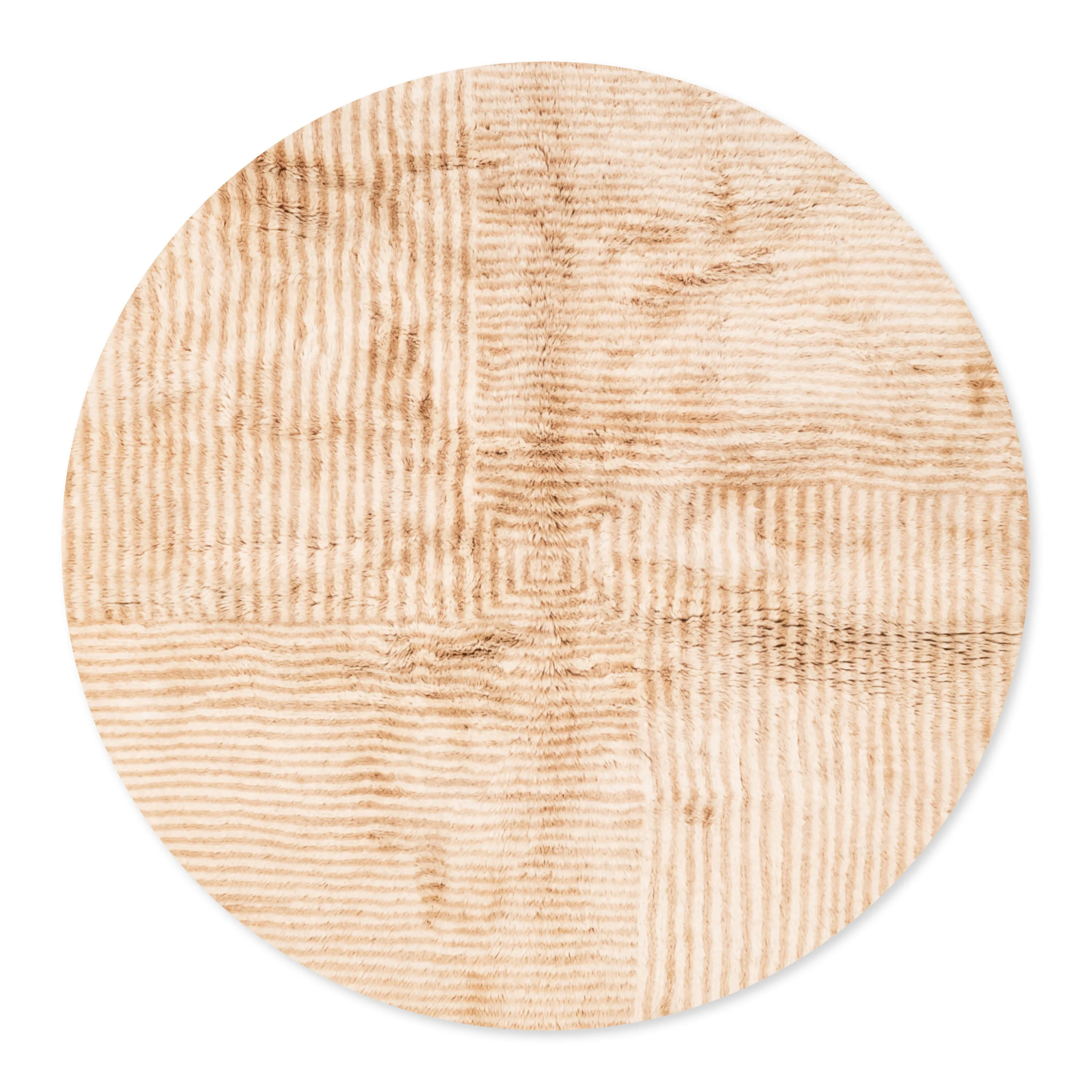 Gravity Center Round - Luxury Shag Moroccan Rug