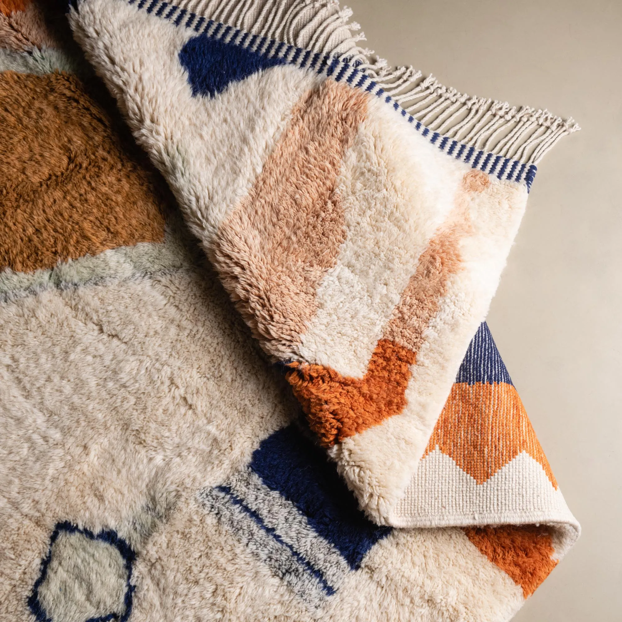 Ink Flowing - Luxury Shag Moroccan Rug