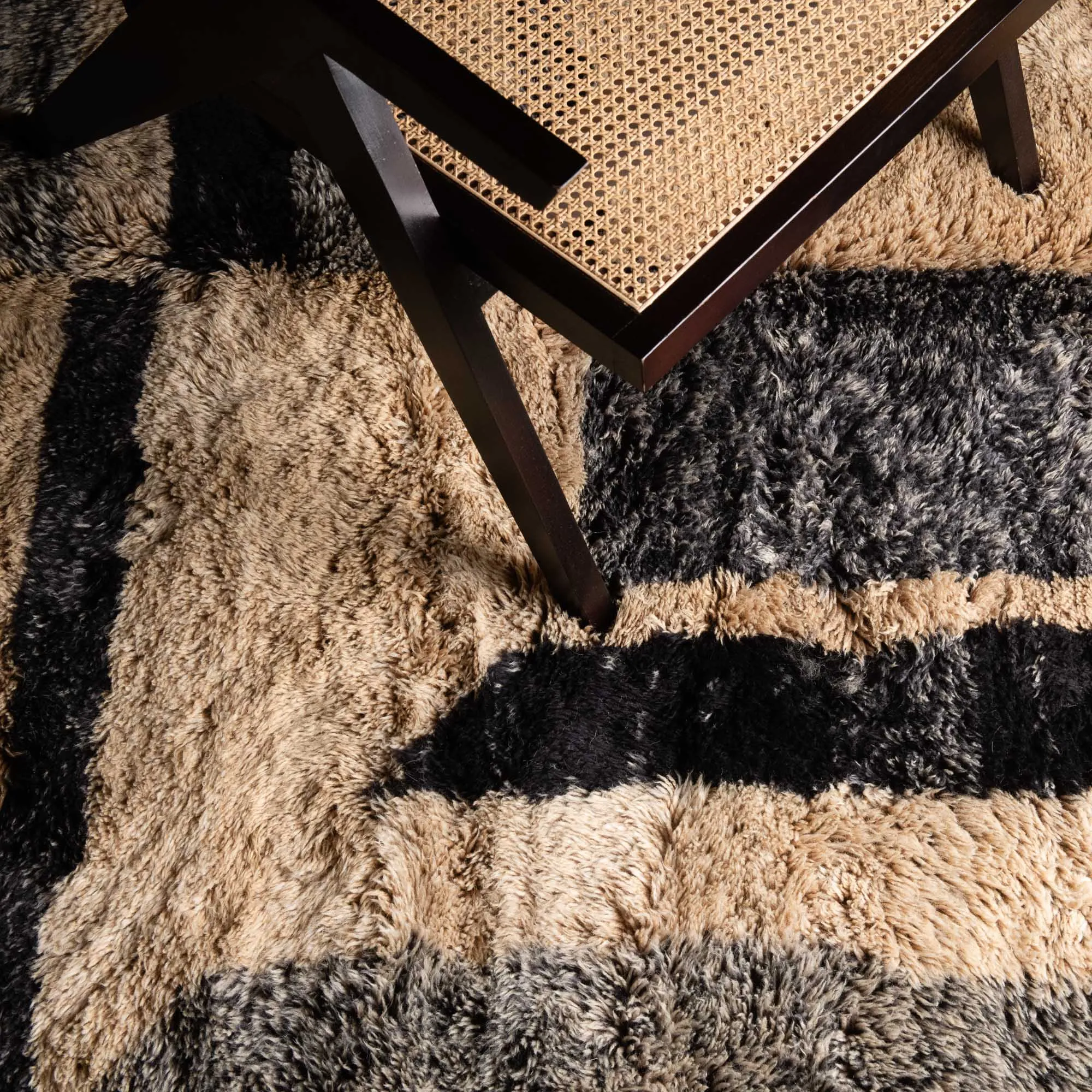 Inspection - luxury beni mrirt rug