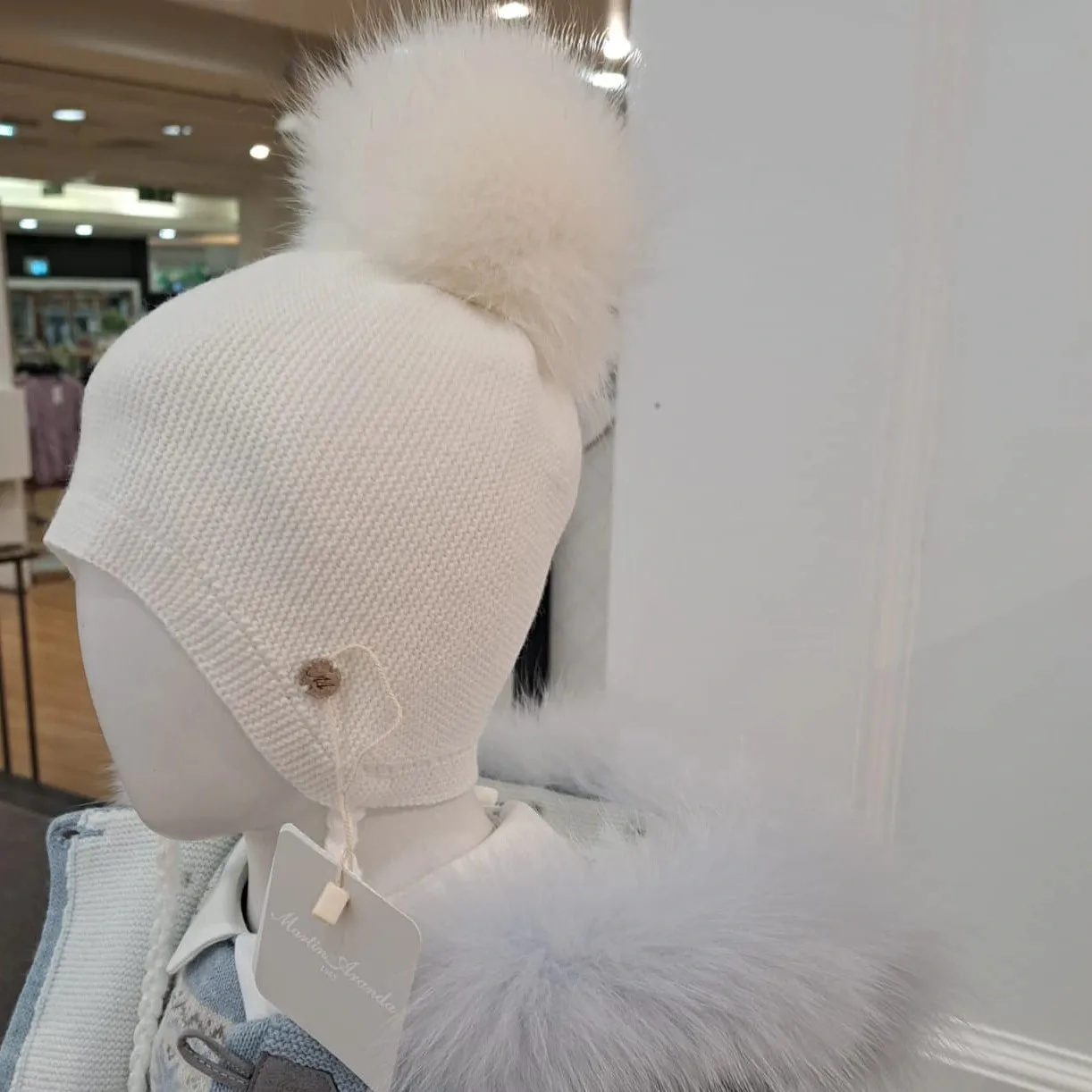 Ivory Aviator Hat With Ties