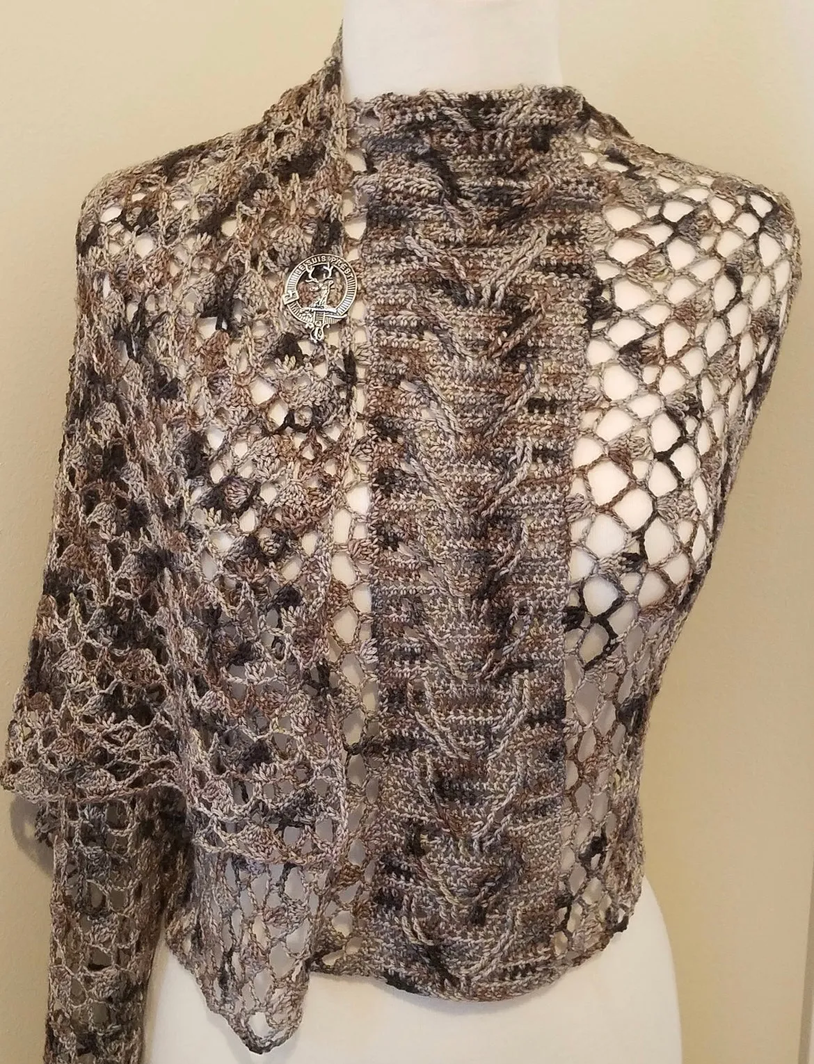 Je Suis Prest Shawl