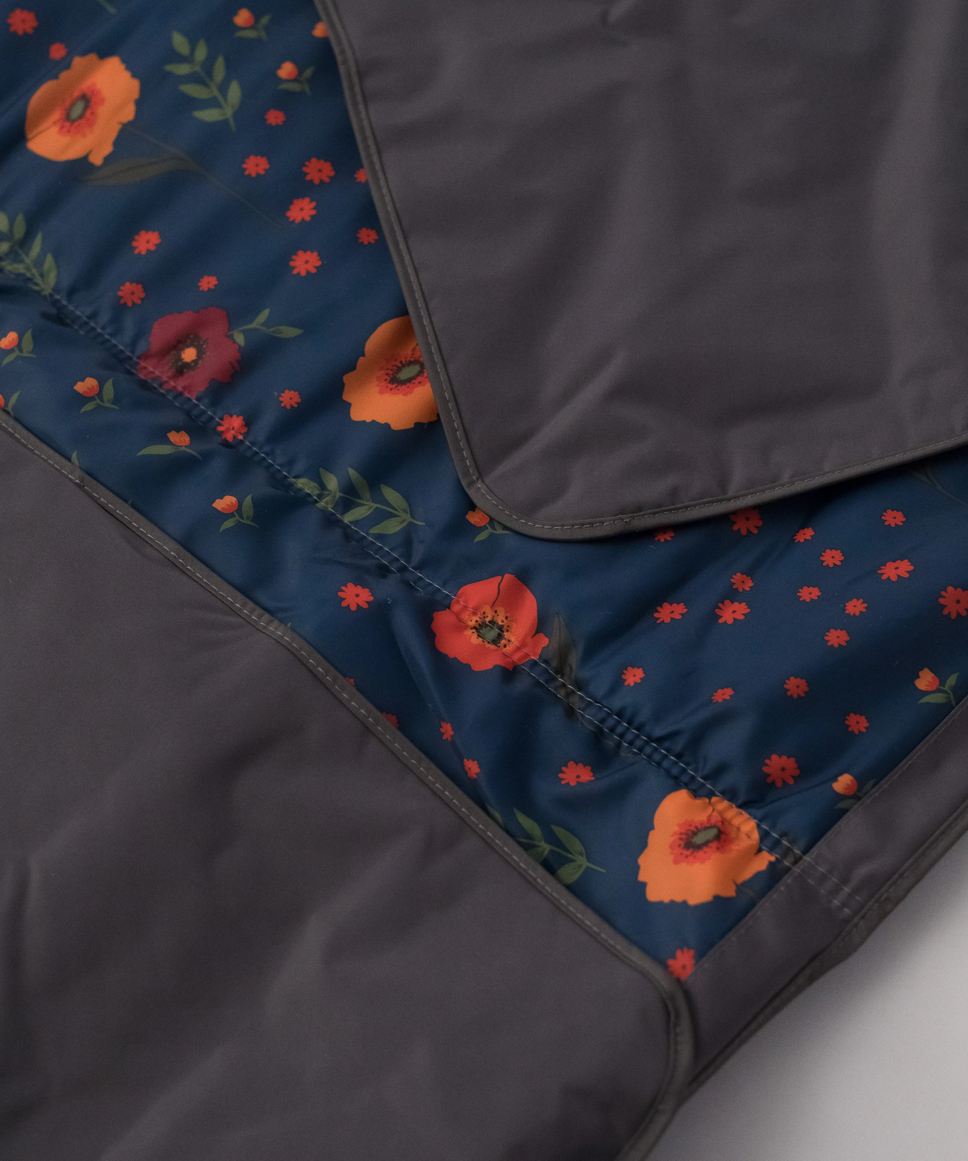 Little Unicorn Outdoor Blanket - 5X7 - Midnight Poppy
