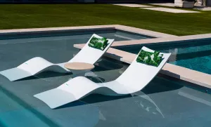 LUXURY AUTOGRAPH CHAISE LOUNGER