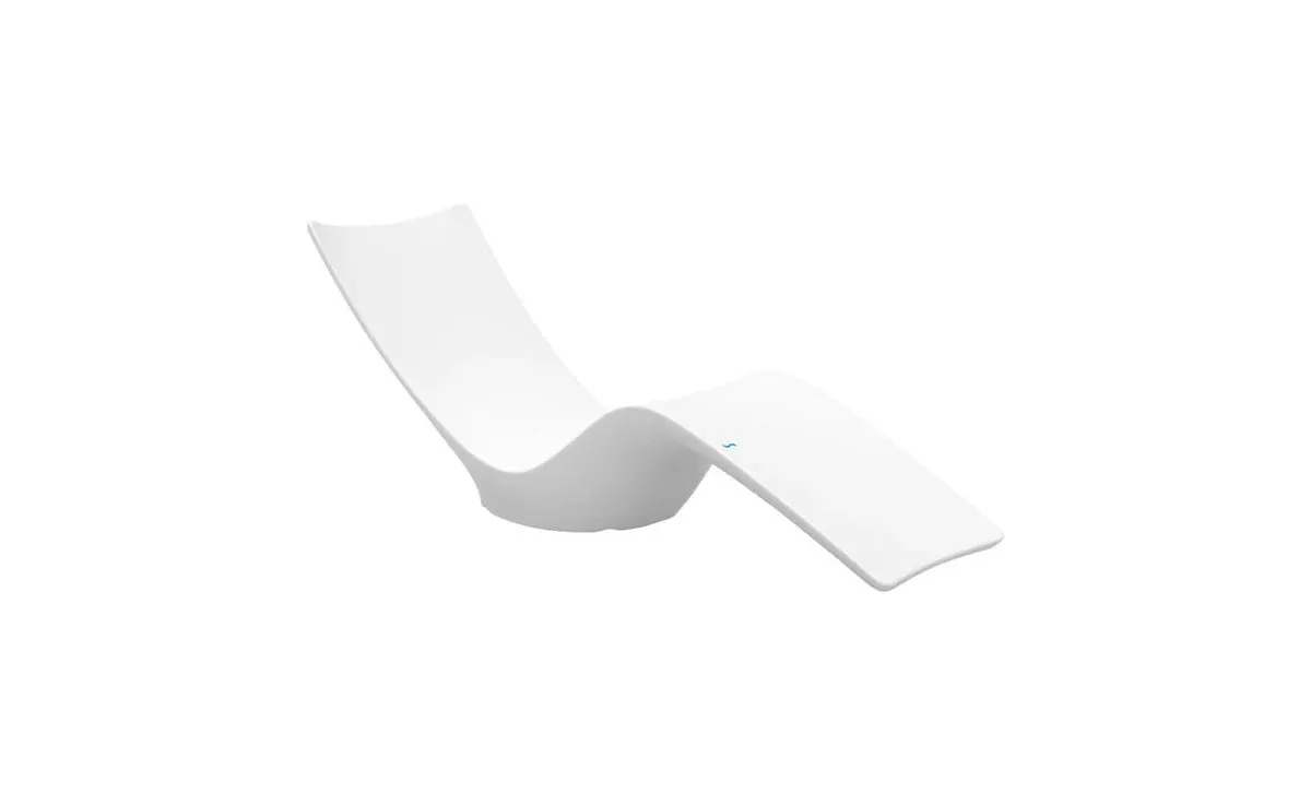 LUXURY AUTOGRAPH CHAISE LOUNGER
