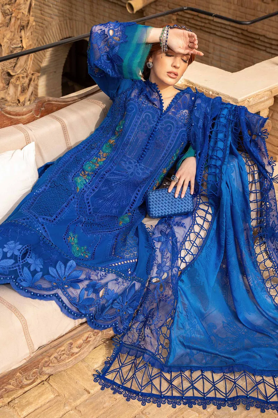 MARIA B | Maria B Lawn 2024 | D-2404-B