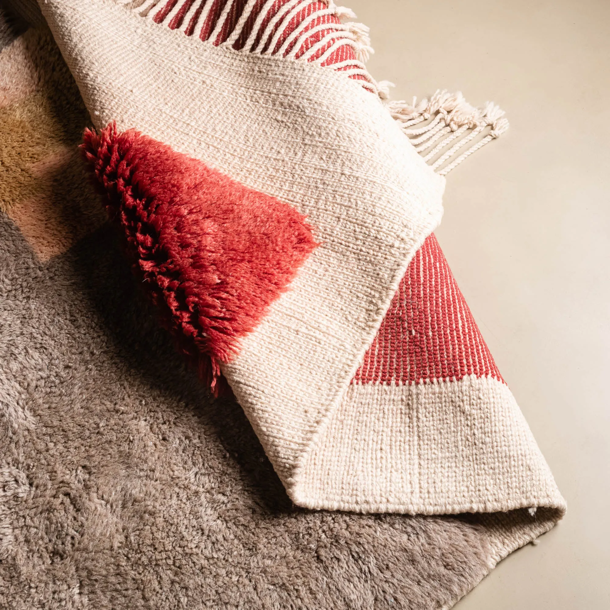 Messy Painting - Luxury Shag Moroccan Rug