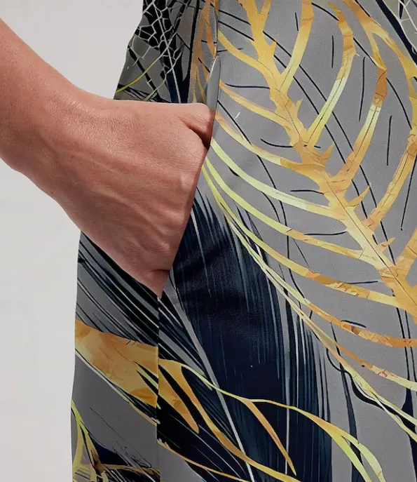 NEW Sleeveless Sun Protective Golf Dress Outfit, Navy Blue & Yellow, Sz S, Retails $110