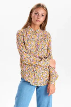 Numph Edissi Shirt in Climbing Ivy