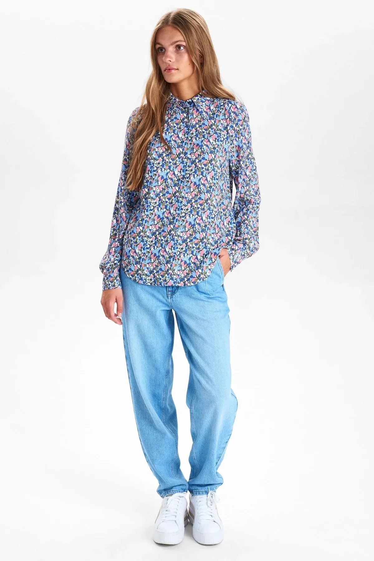 Numph Edissi Shirt in Marlin