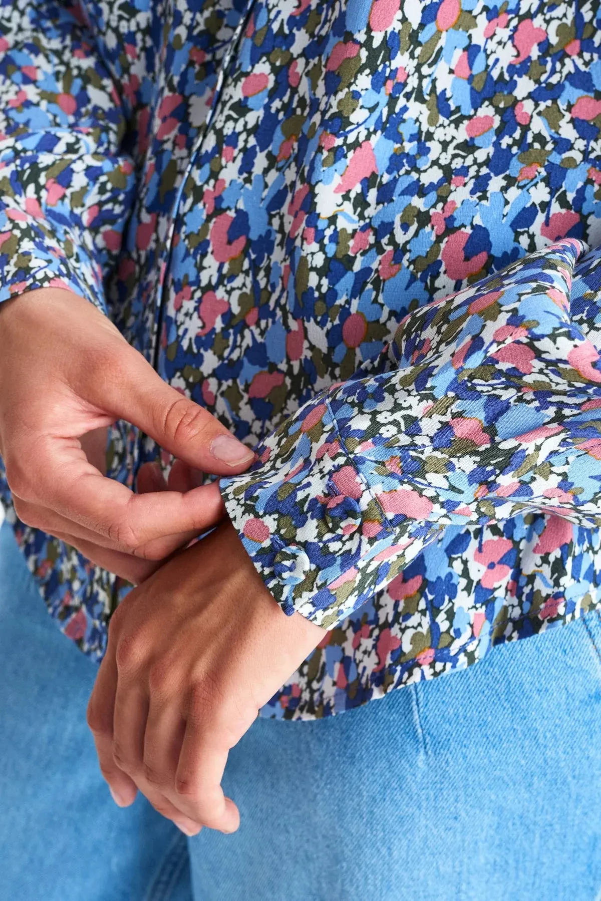 Numph Edissi Shirt in Marlin