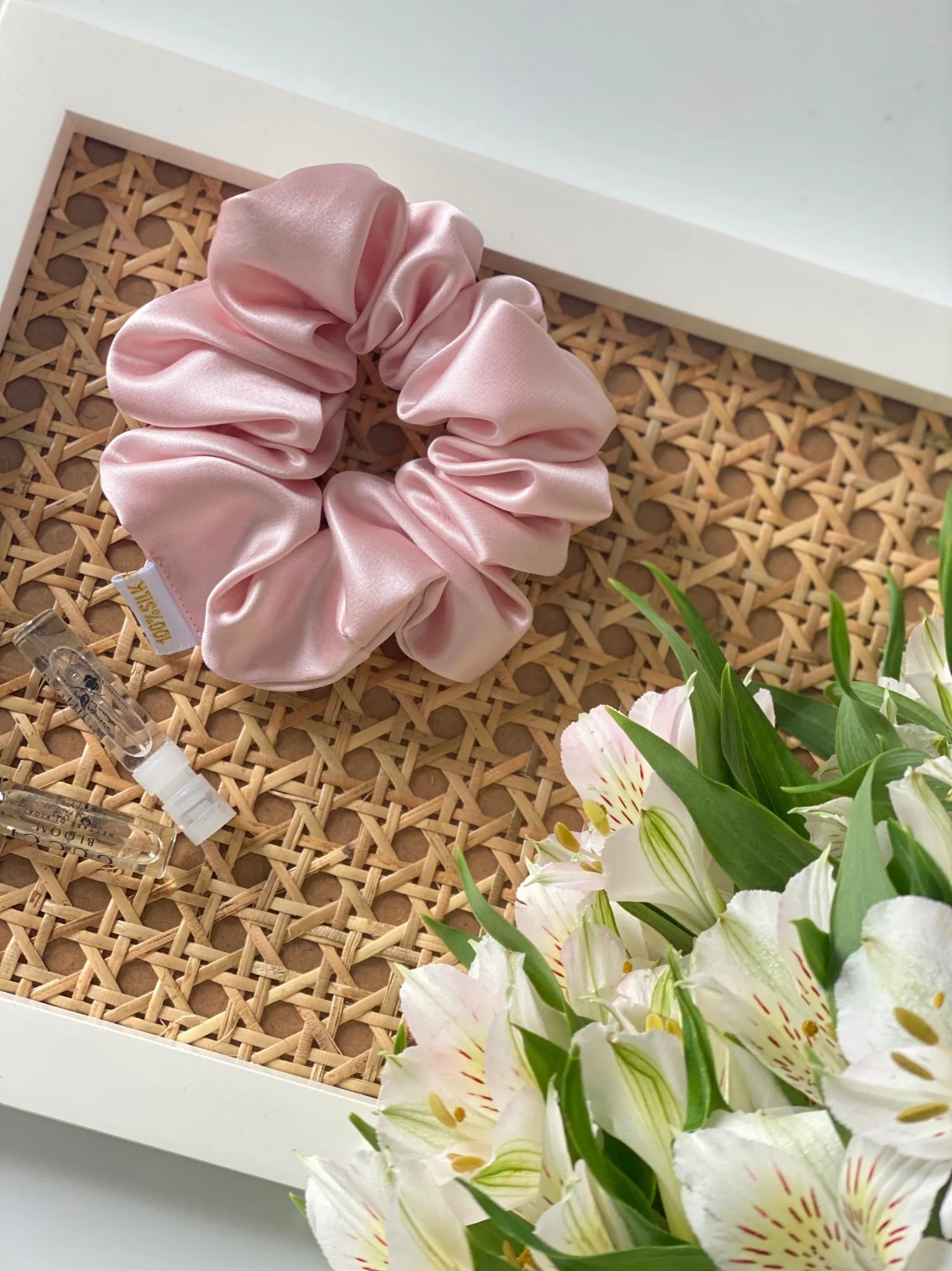 Organic Silk Scrunchie