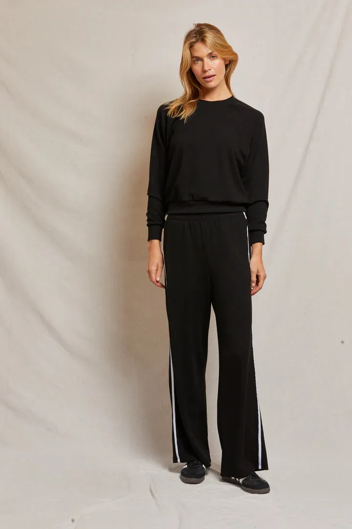 Perfect White Tee Nadia Travel Wide Leg Pants True Black
