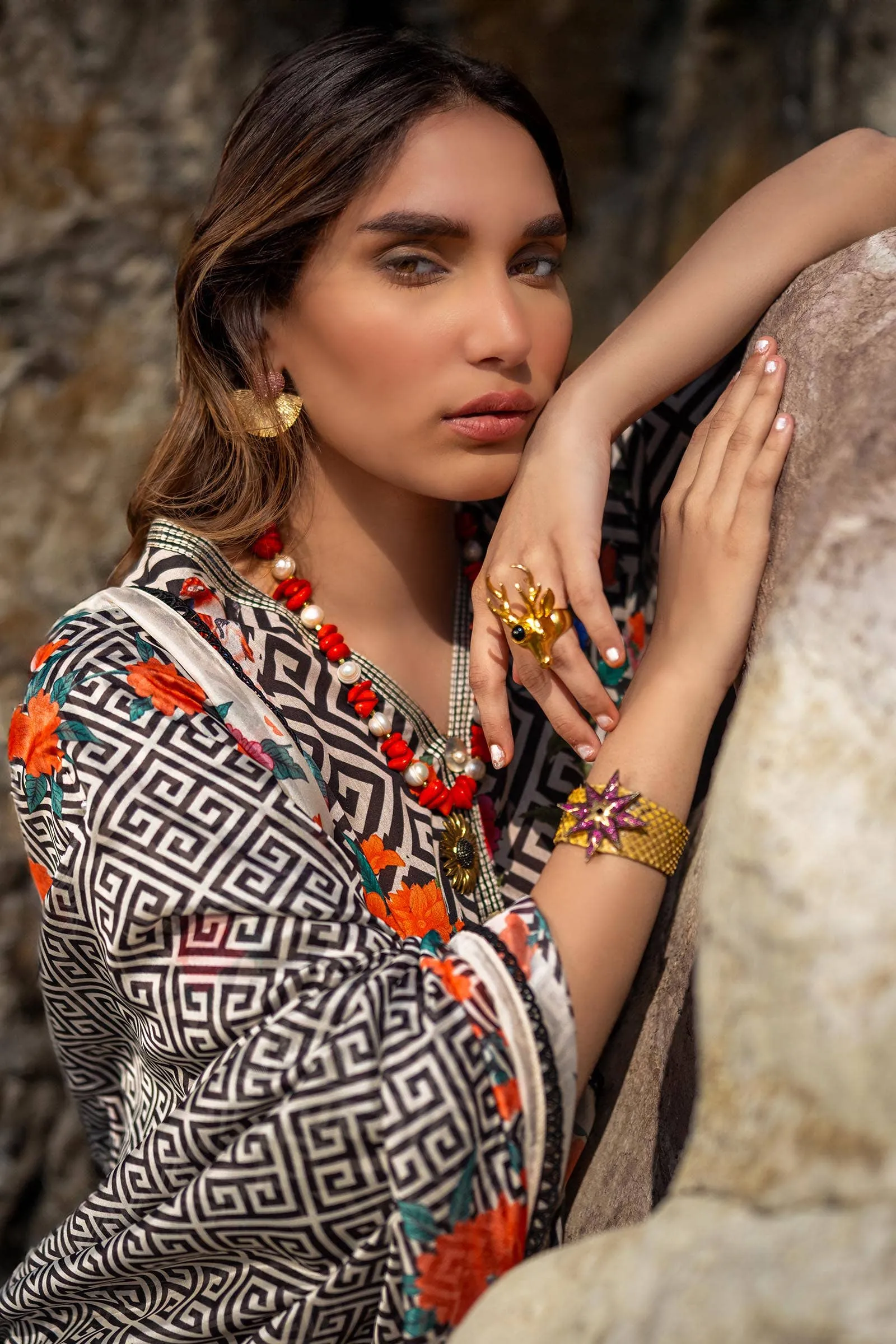 SANA SAFINAZ | Mahay Spring'24 vol-1  | H241-013A-2BK