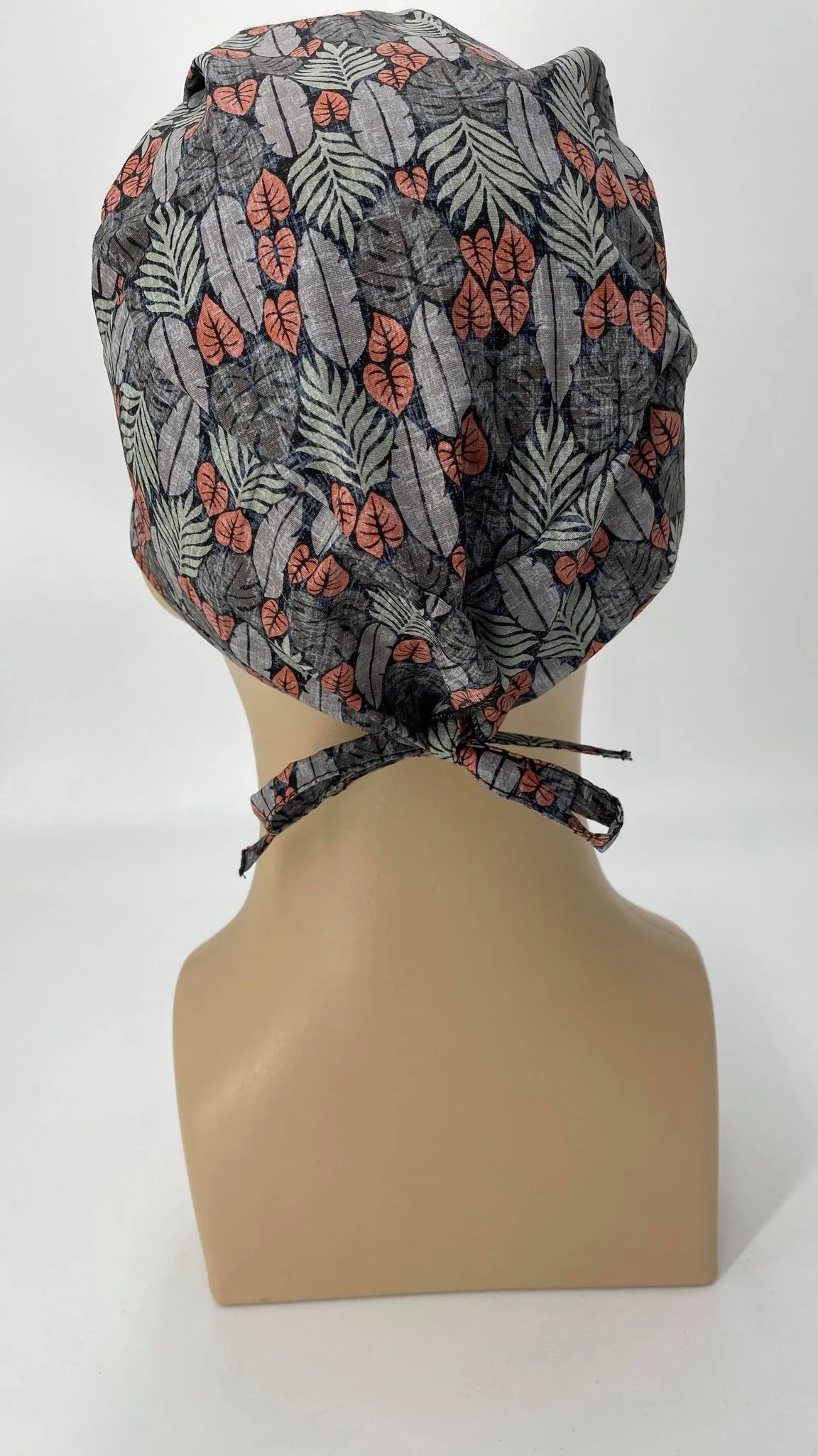 Scrub Cap Medical Surgeon Head Cover Surgical Hat Nurse Nursing Operating Room, Gray Feathers