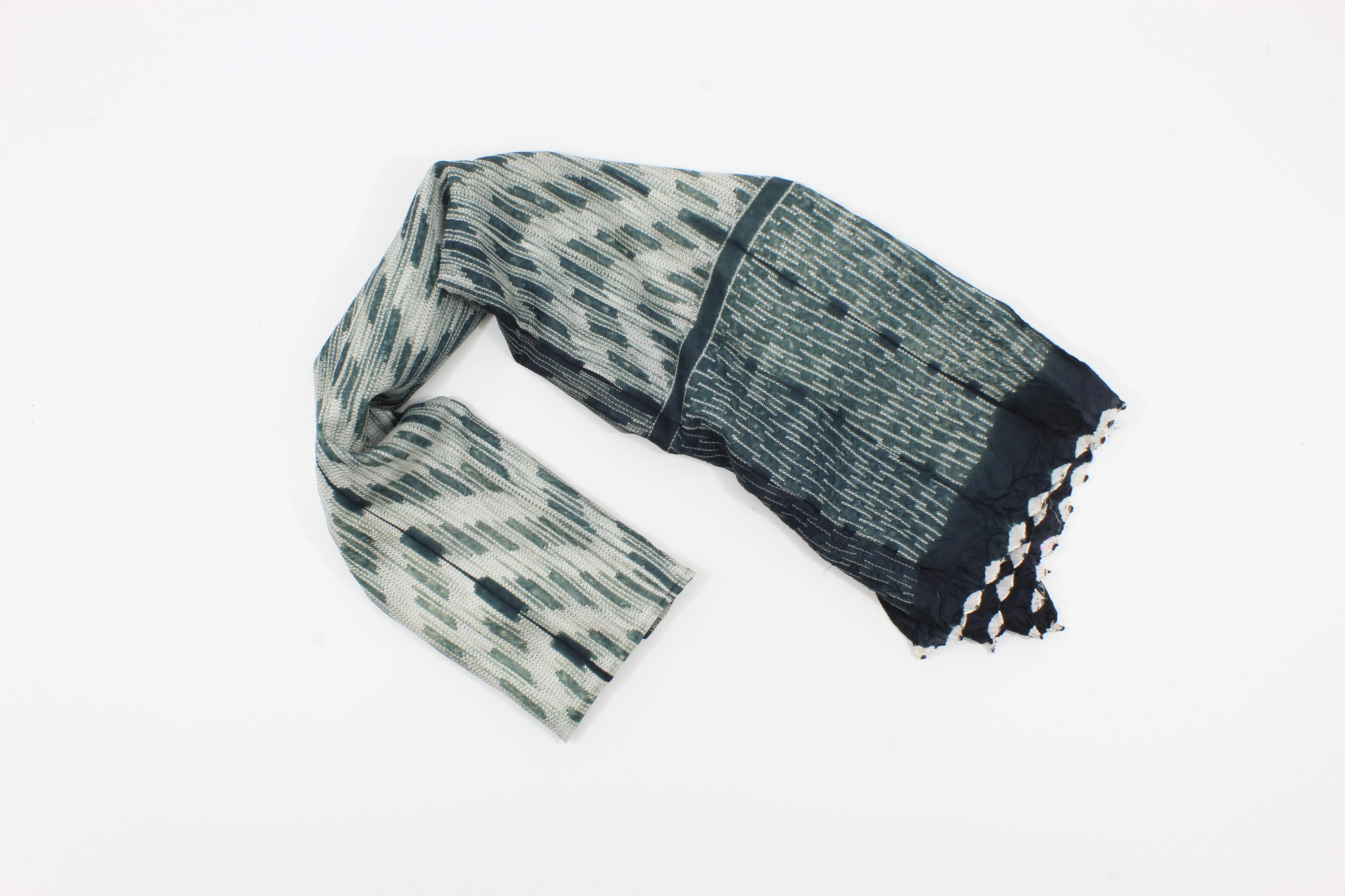 Shibori silk handmade gray and white Scarf