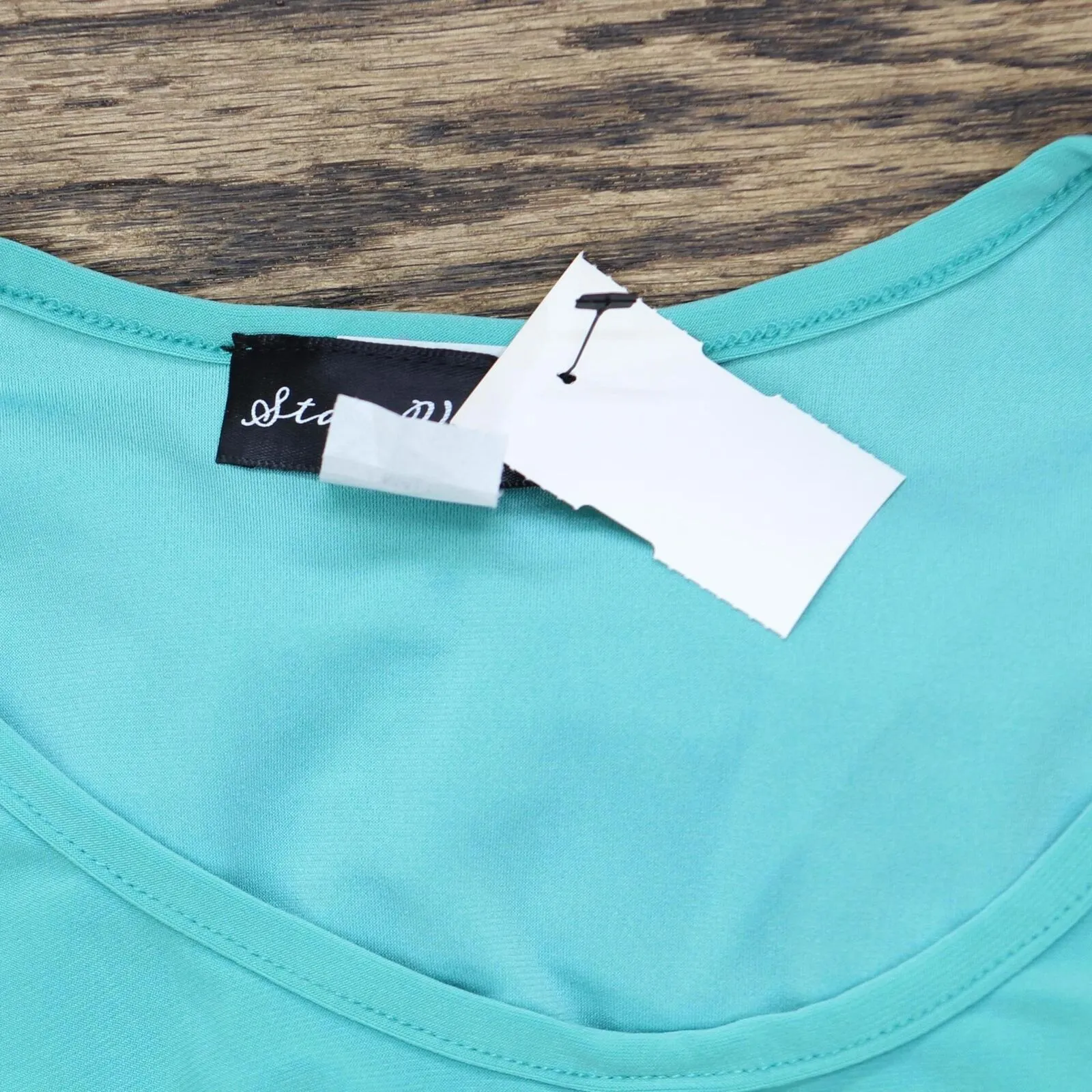 Star Vixen Sleeveless Button Front Flowy Tank Top Pleated Detail Jade S