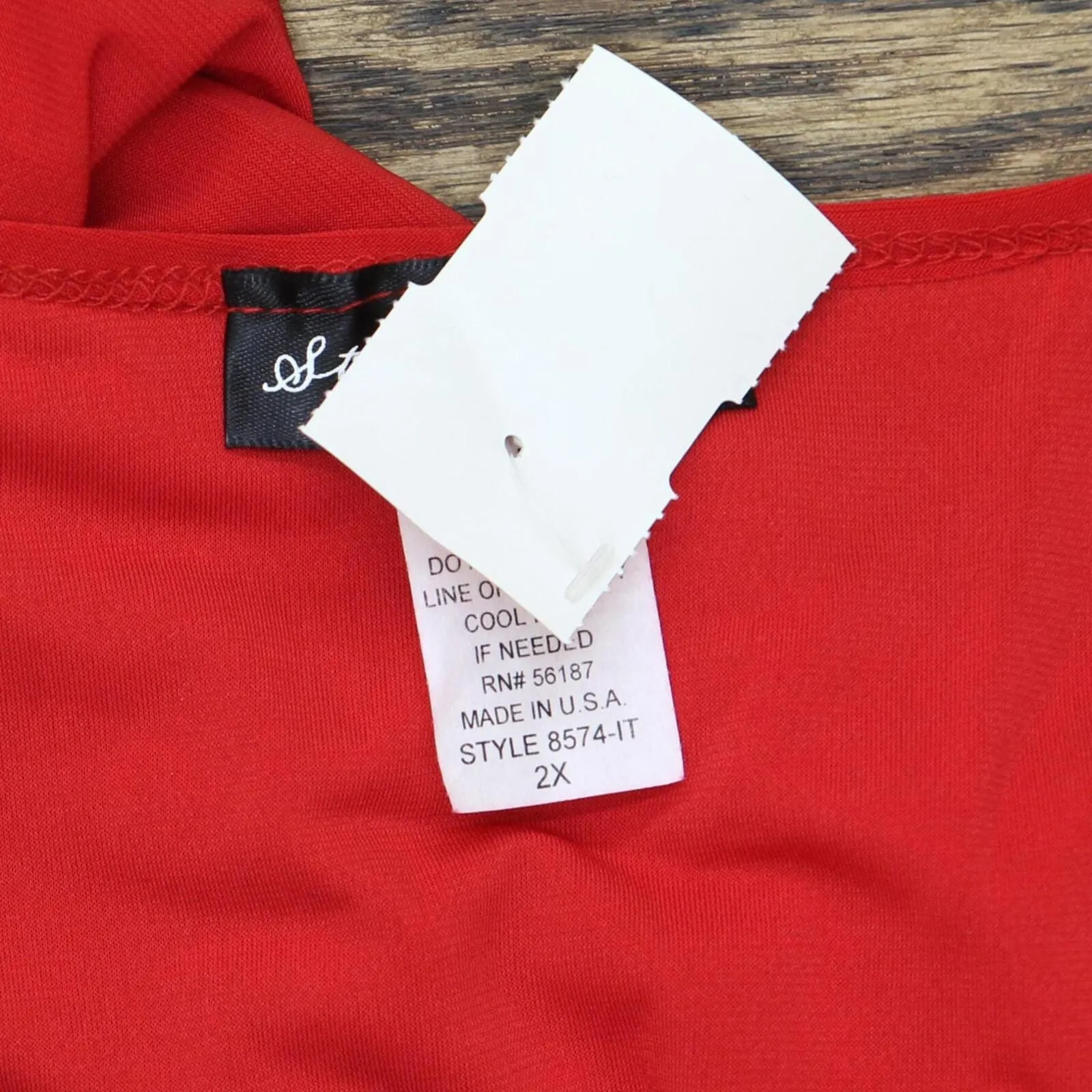 Star Vixen Womens Plus-Size Elbow-Cinch Sleeve Hanky Hem Top Red Solid 2X
