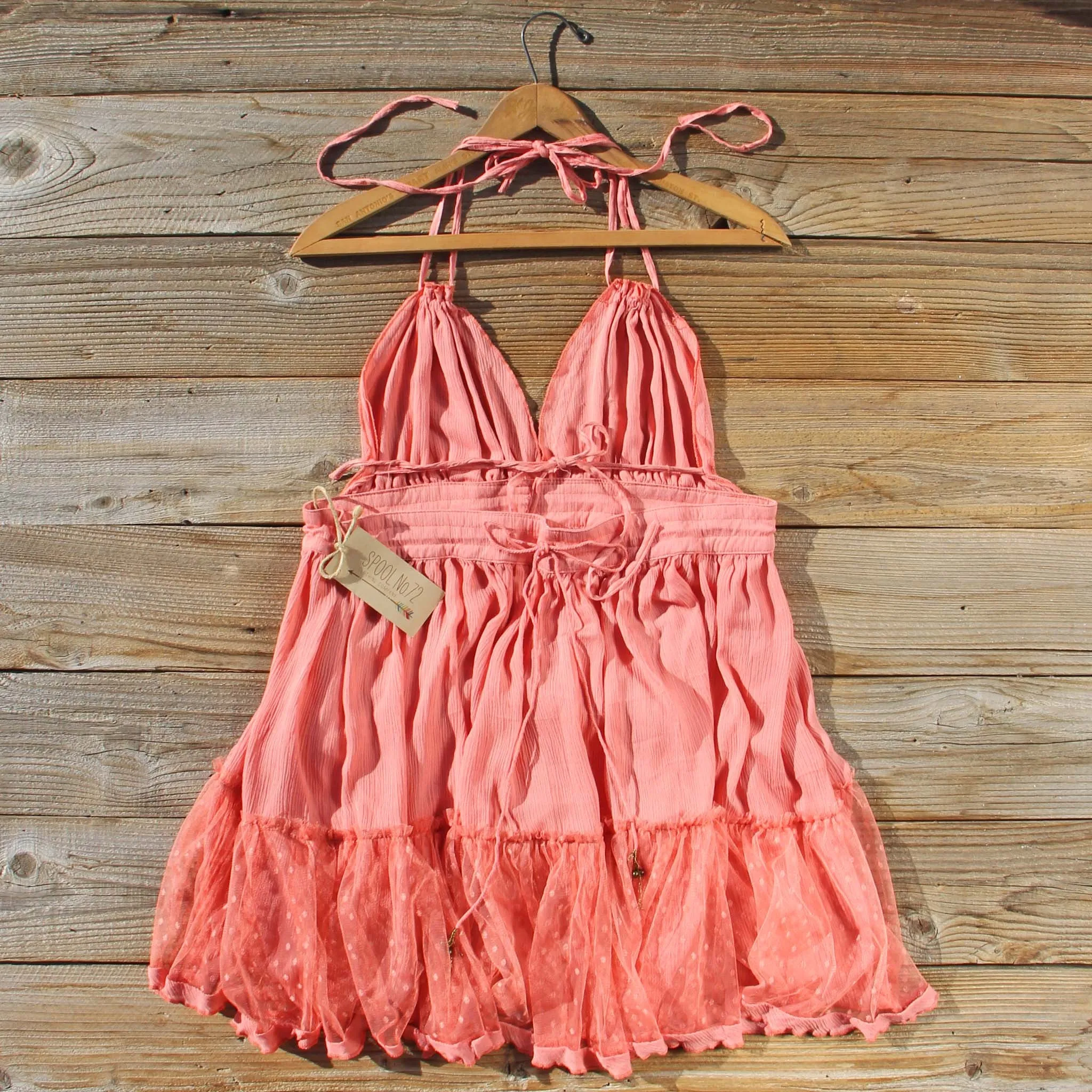 The 80 Degree Dress in Pink