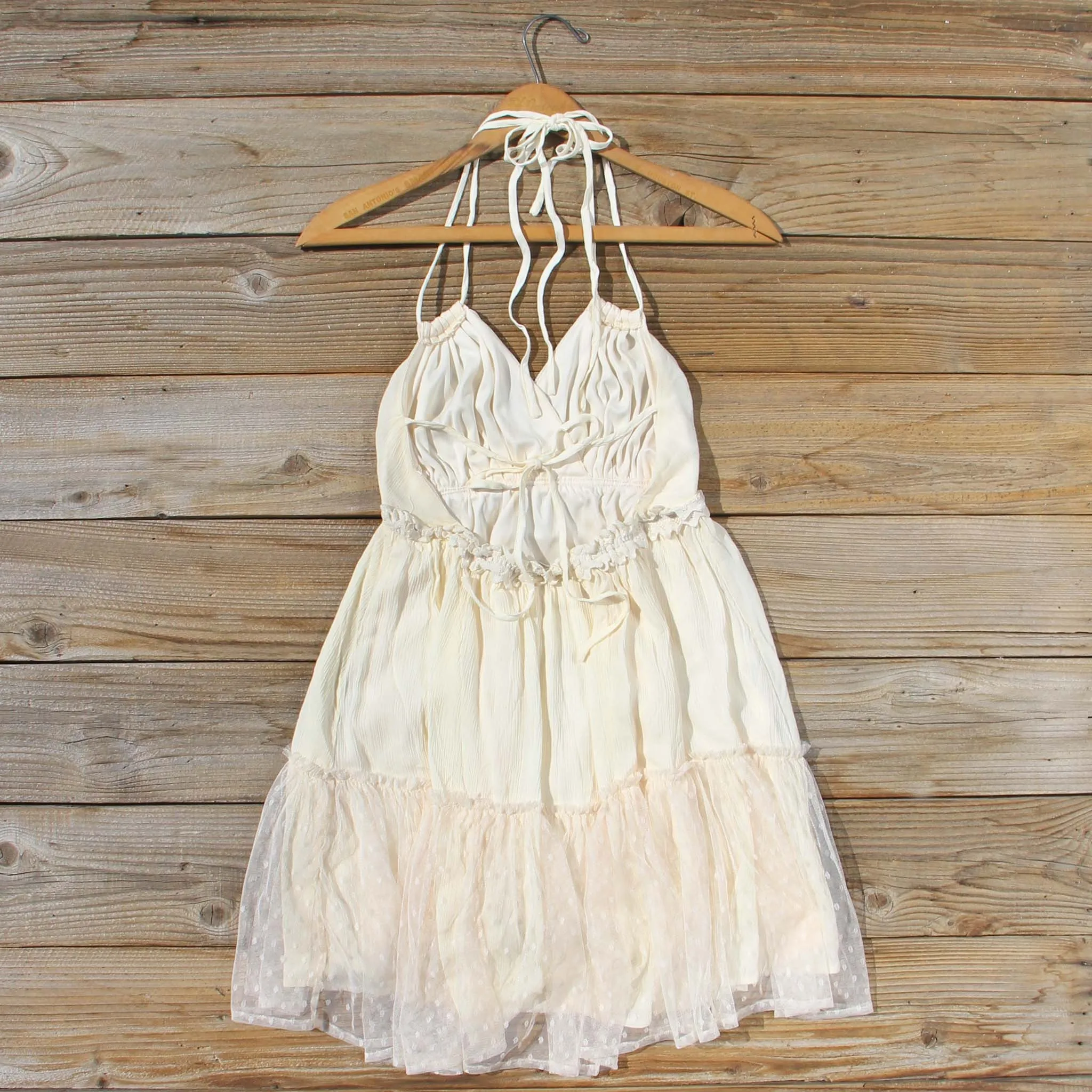 The 80 Degree Dress