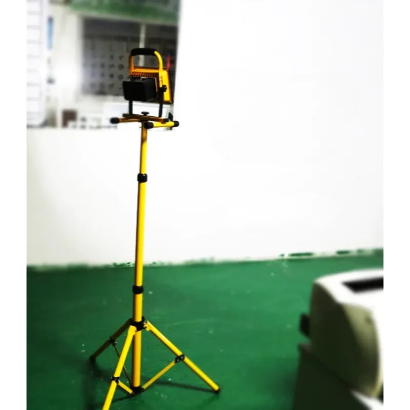 Tripod Telescopic Floodlight Projector Led Flood Lamp Stand Emergency Spotlight Tripods for Outdoor Working Light