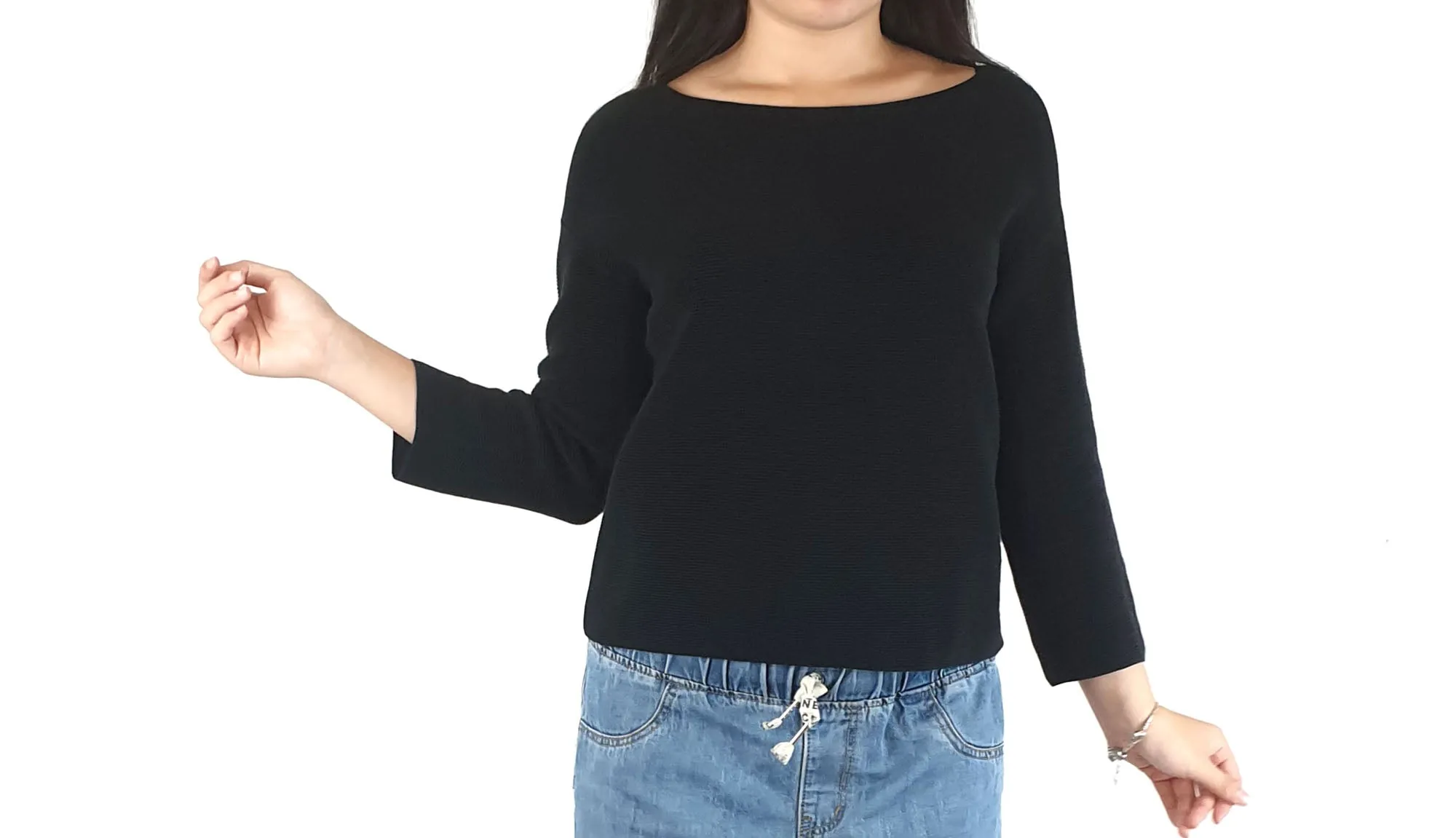 Uniqlo Black ribbed jumper with 3/4 sleeves size XS (best fits size 6)