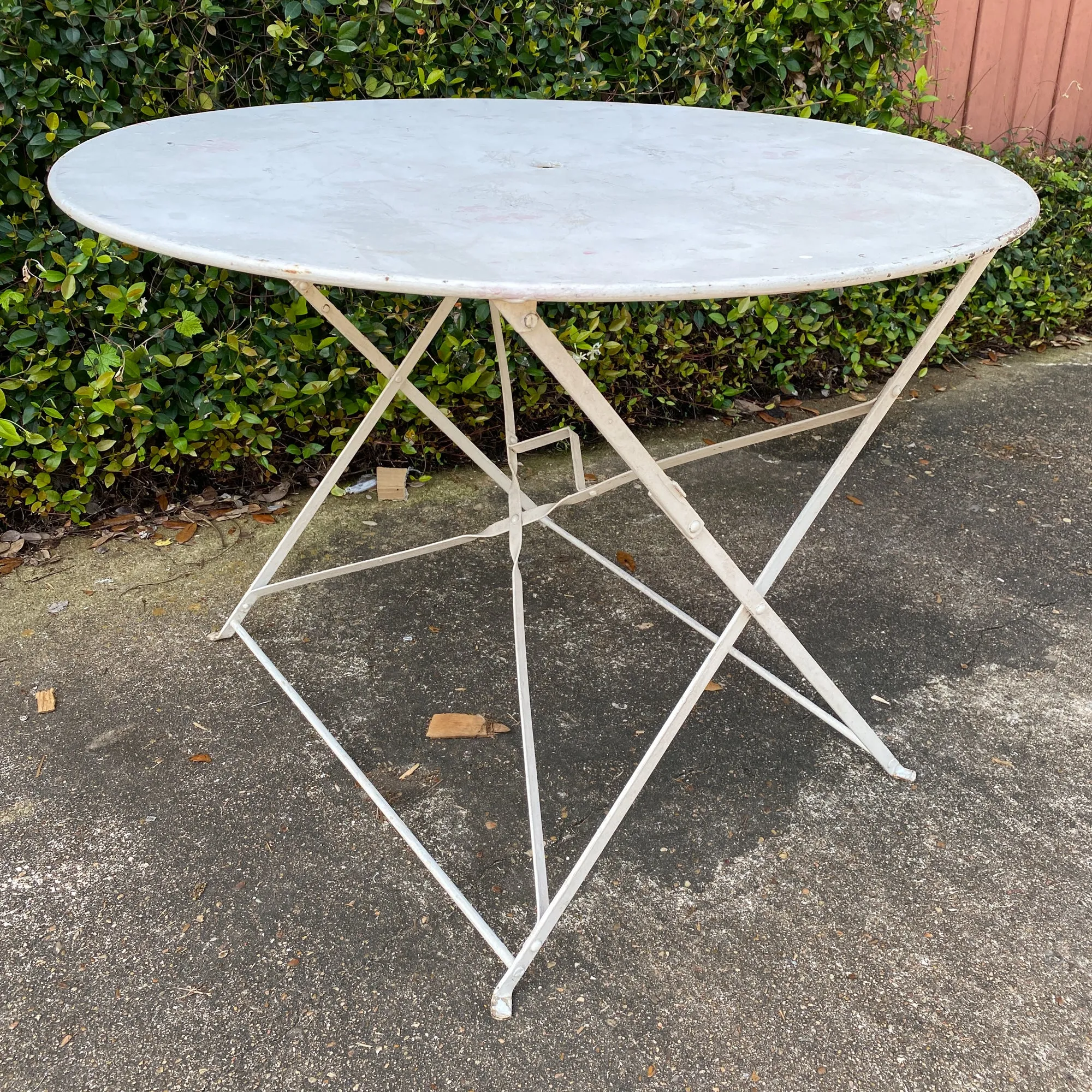 Vintage 1930s French Painted Round Metal Folding Table in Antiqued White